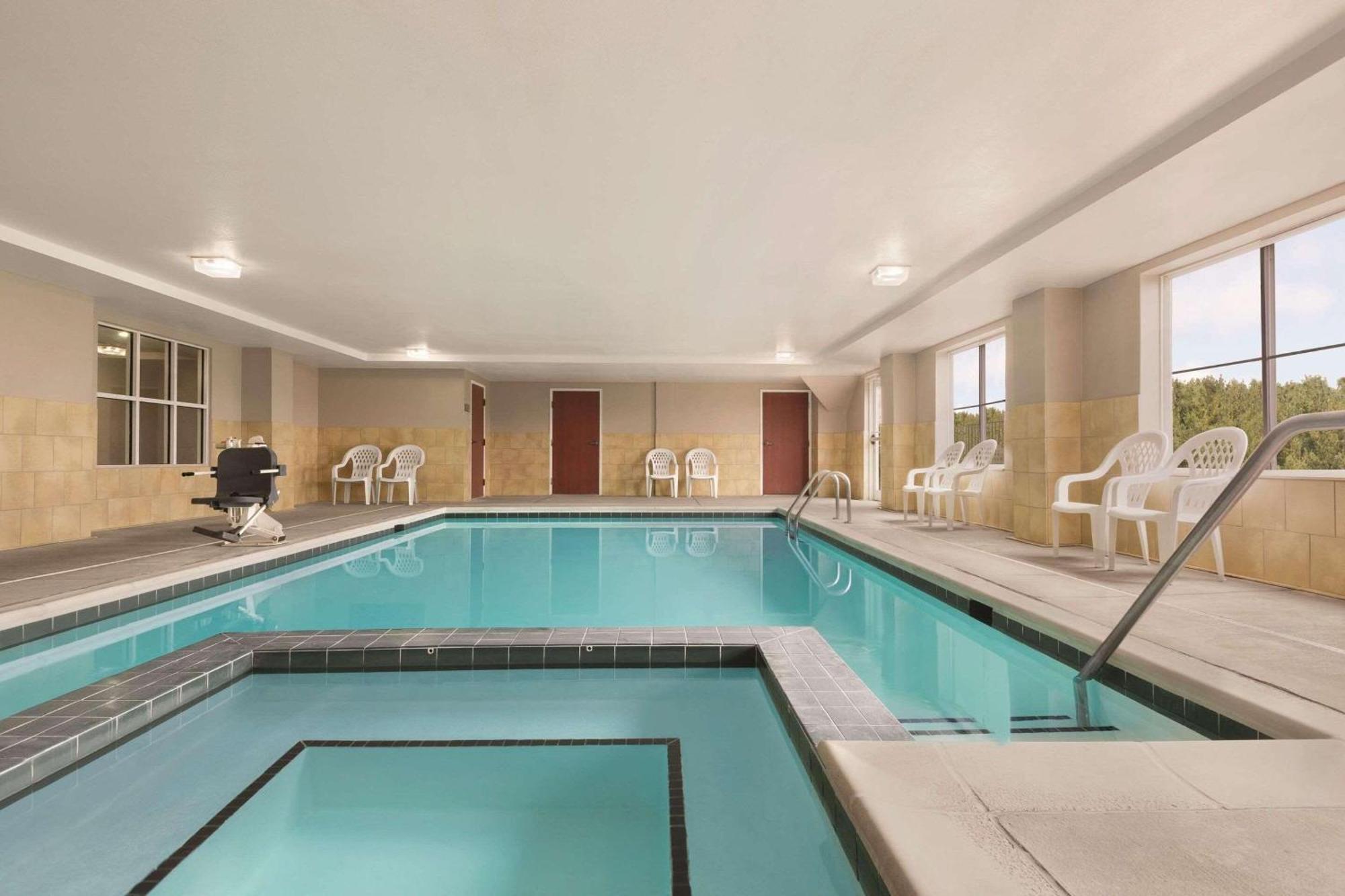 Country Inn & Suites By Radisson, Wytheville, Va Extérieur photo